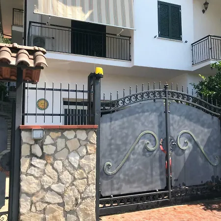 La Capanna House